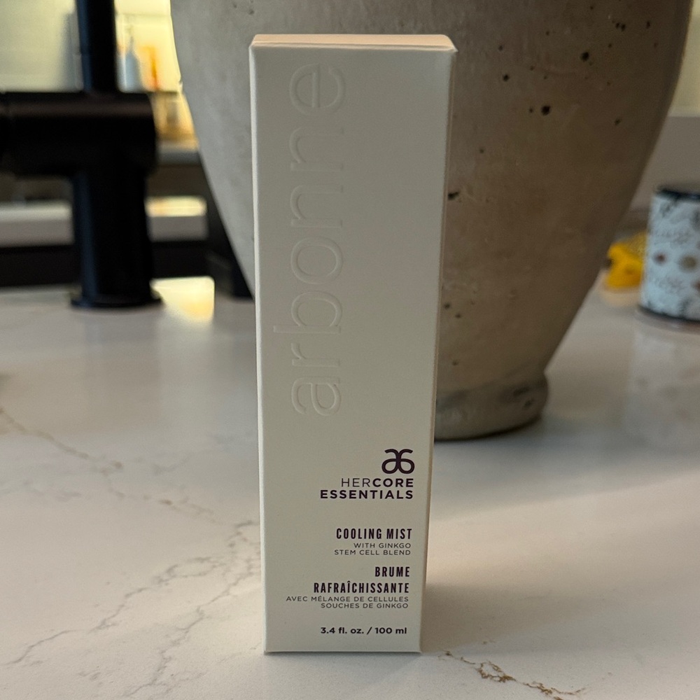 ✨New✨Arbonne HerCore Essentials Cooling Mist